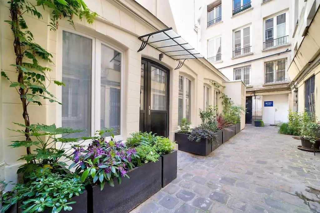 Superbe Maisonnette Neuve Au Coeur De Parigi