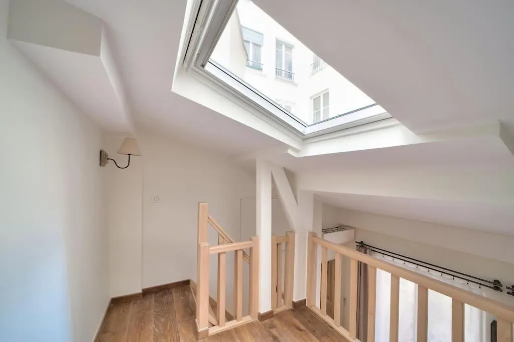 Superbe Maisonnette Neuve Au Coeur De Parigi 0*,